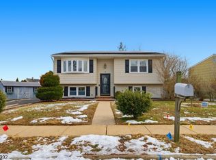 6 Wilton Ave, Middlesex Boro, NJ 08846