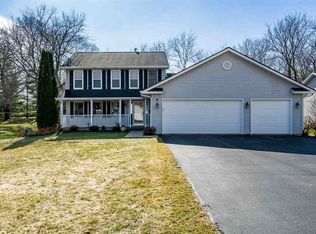 30 Countryside Dr, Rockton, IL 61072