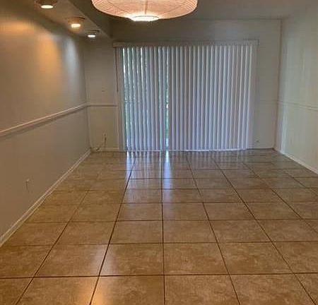 4th image of 7925 Fairview Dr APT 107