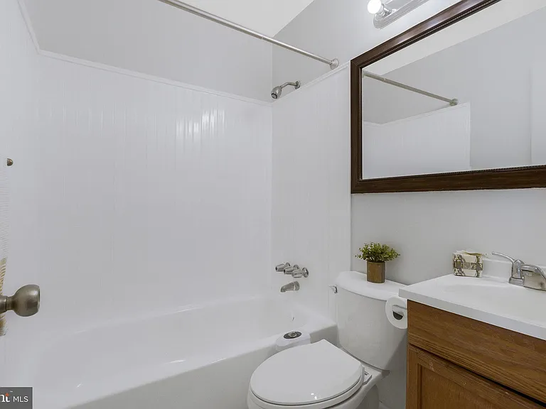 5004 Roanoke Pl — Photo 21