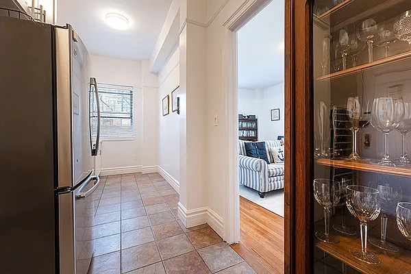 Rented by Rita S Citrin, LREB | media 2