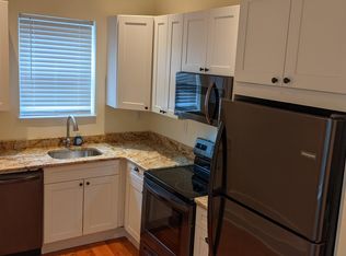 1120 S Divinity St FLOOR 2, Philadelphia, PA 19143