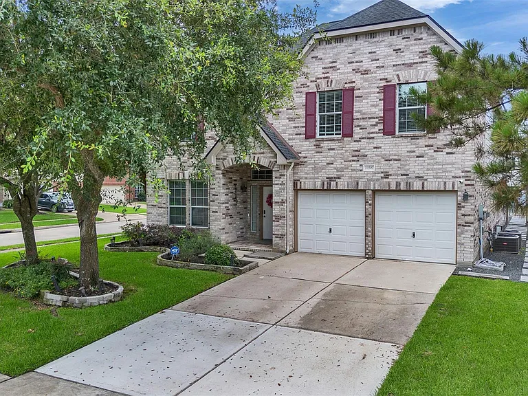 24507 Red Bluff Trl — Photo 42