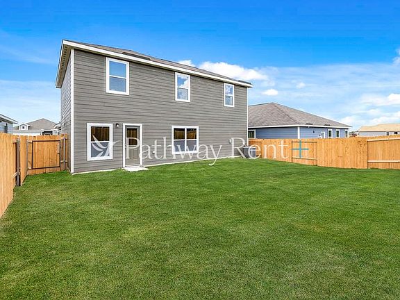 4th image of 11025 Gray Mare Dr
