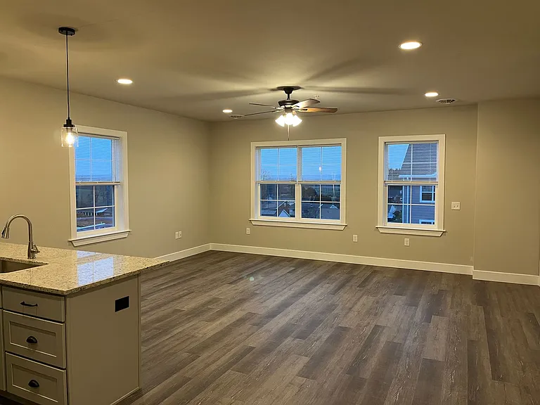 Salem Run Apartments Phase 2 — Photo 263
