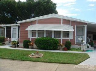 217 Country Club Dr, Plant City, FL 33565