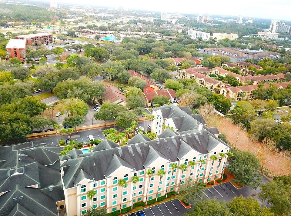 1st image of 8303 Palm Pkwy #304