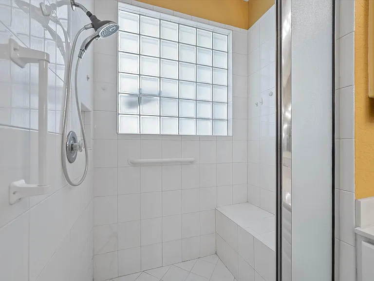 10860 Fairmont Village Dr — Photo 25