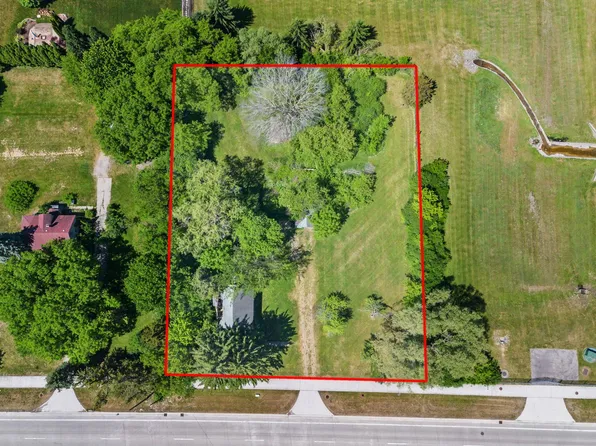 42021 Dequindre Rd, Troy, MI 48085