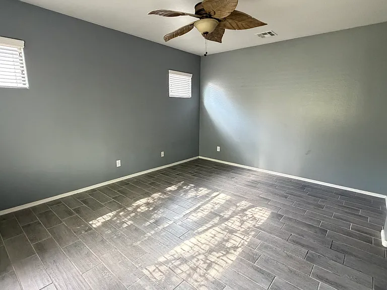 17720 N 89th Dr — Photo 10
