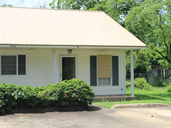 1102 Peachtree Ter APT B, Albany, GA 31707