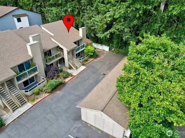 12037 100th Avenue NE #206, Kirkland, WA 98034