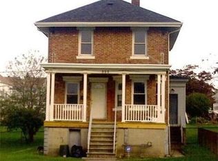 222 Bowen St, Fall River, MA 02724