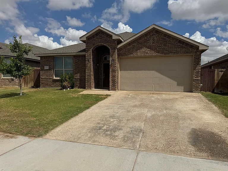 6812 Anthem — Photo 1