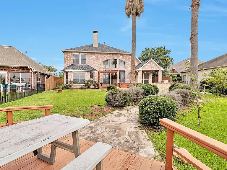 11811 Newport Shore Dr — Photo 24