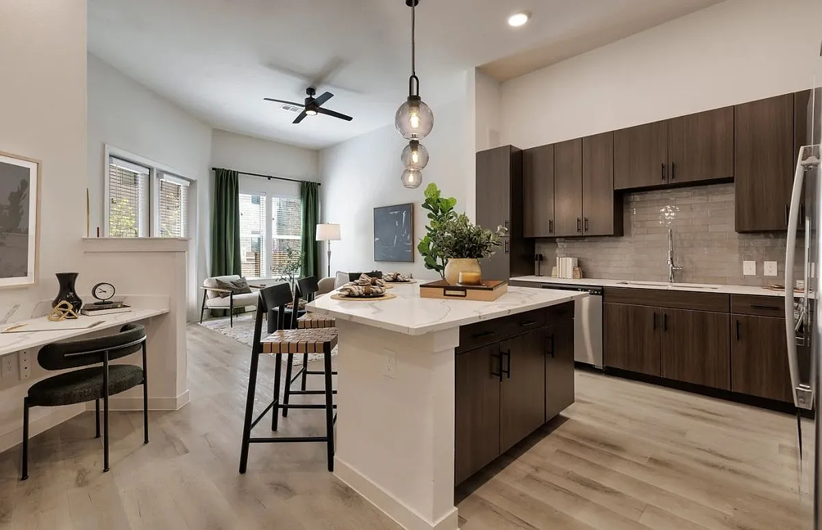 1 bed, 1.0 bath, 720 sqft, $1,485 — Photo 3