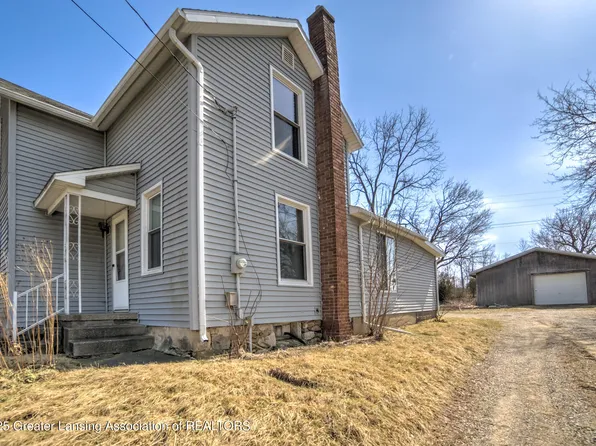 1541 Haslett Rd, Haslett, MI 48840