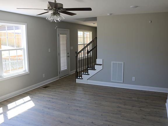 4th image of 166 Ringgold Ests Lot 166