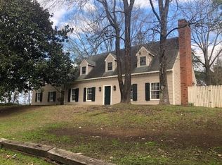 1469 Waverly Rd, West Point, MS 39773