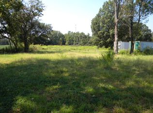 1420 Buena Vista Rd, Huntingdon, TN 38344