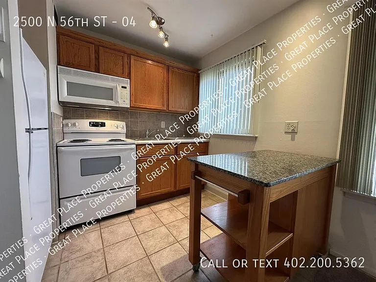 2500 N 56th St #4 — Photo 6