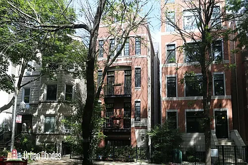 824 W Buckingham Pl #1 Photo 1
