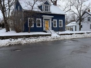 103 College St, Antigonish, NS B2G 1X6