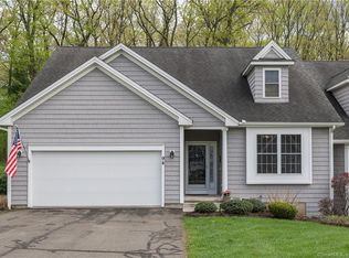 90 Apple Gate UNIT 94, Southington, CT 06489