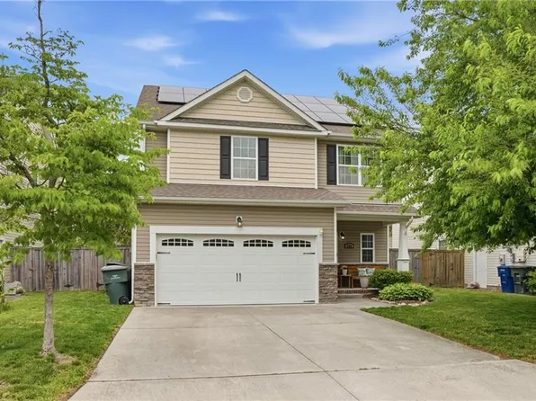 230 New St, Norfolk, VA 23503