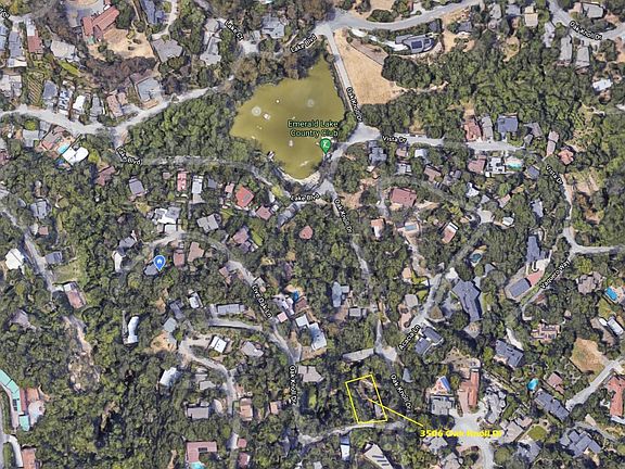 5th image of 3506 Oak Knoll Dr