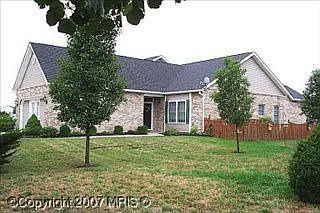 1st image of 206 Lynn Dr