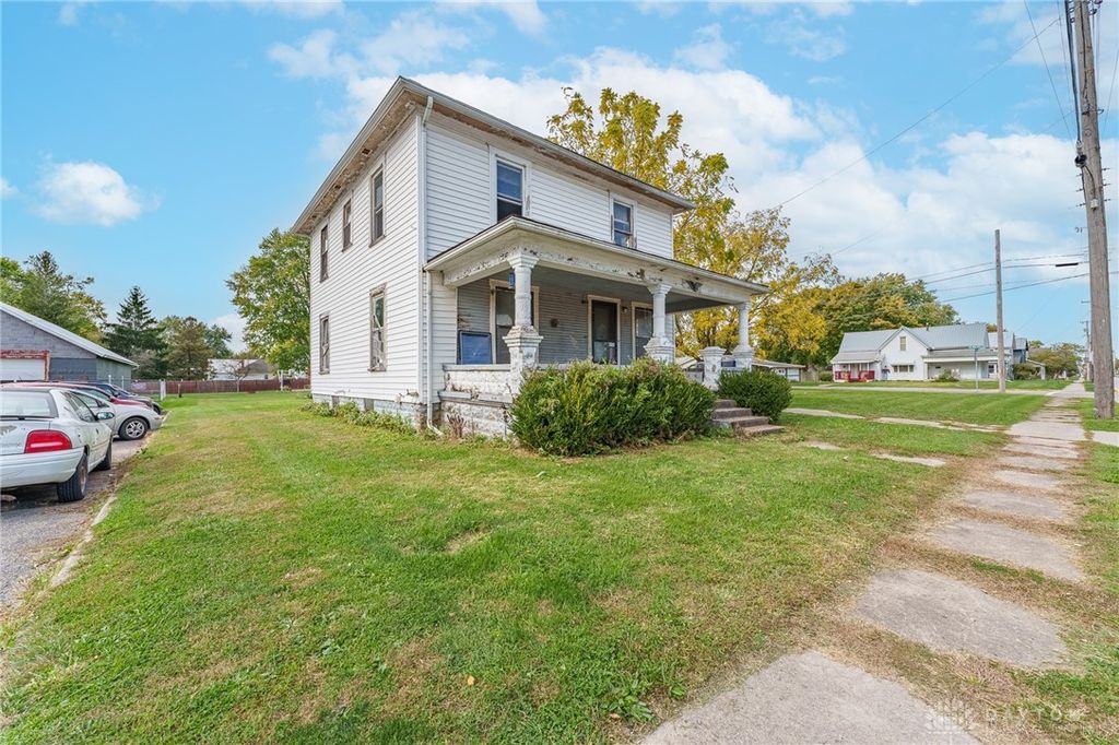 Real estate listing image