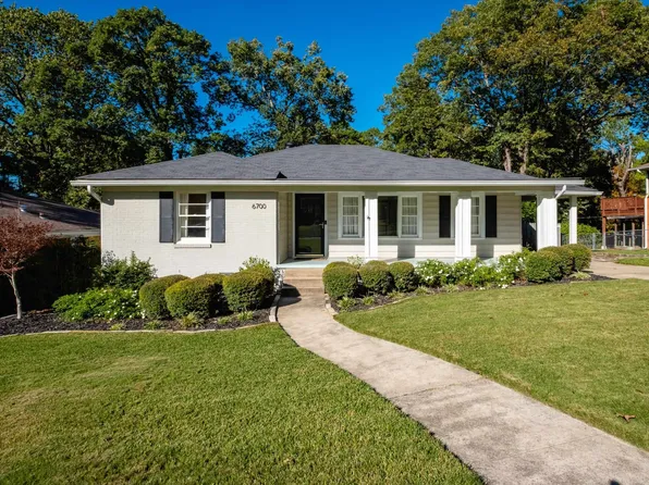 6700 Waverly Dr, Little Rock, AR 72207
