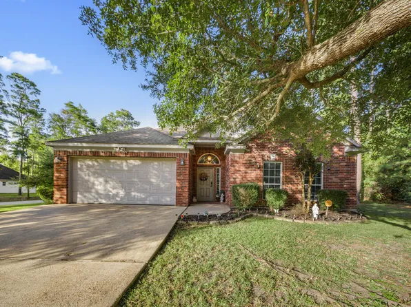 111 Boxwood Ct, Brookeland, TX 75931