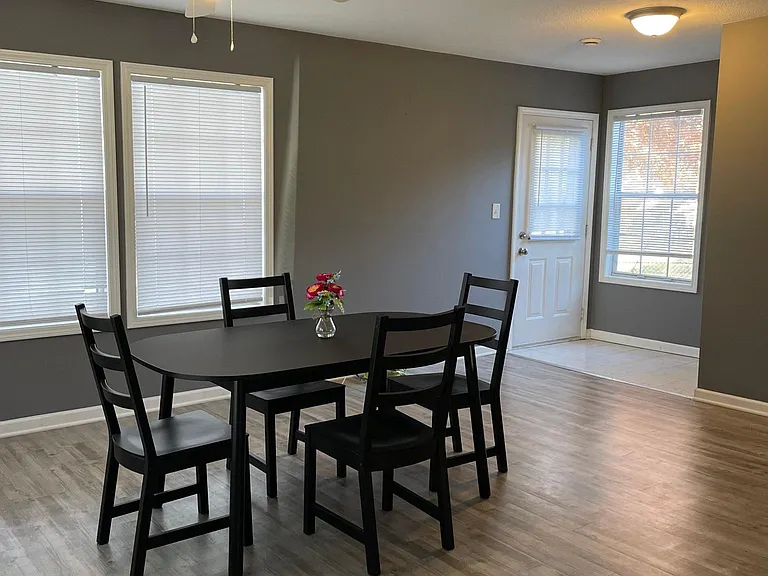 4730 Melody Ln — Photo 12