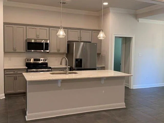 3 bed, 1782 sqft, $2,000 — Photo 2