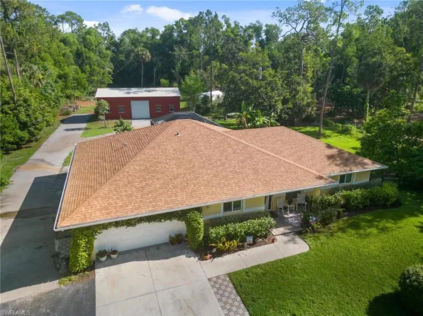 5961 Westport LN, NAPLES, FL 34116