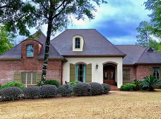134 South Dr, Fairhope, AL 36532