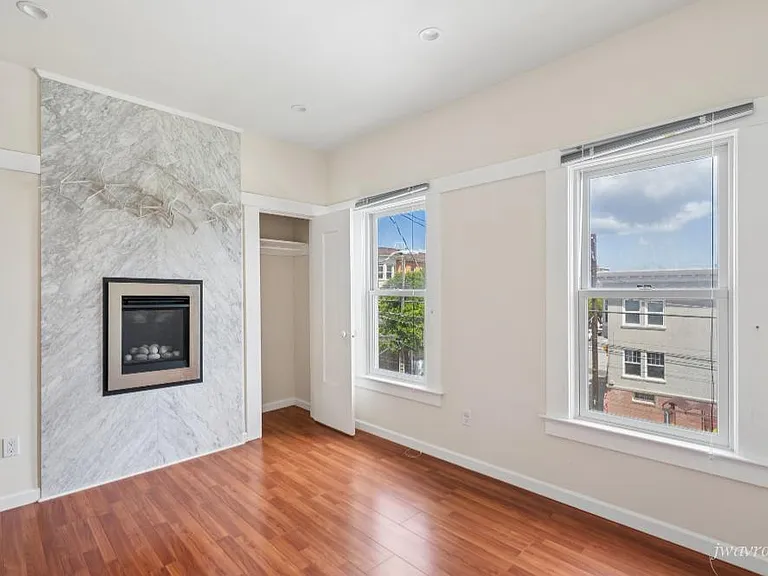 5657 California St #3 — Photo 6