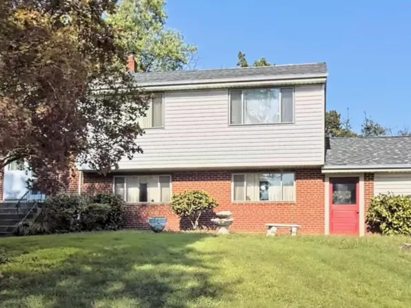 7206 Sheffield Dr, Temple Hills, MD 20748