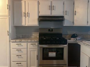 2 E Mulberry Ave, Porterville, CA 93257
