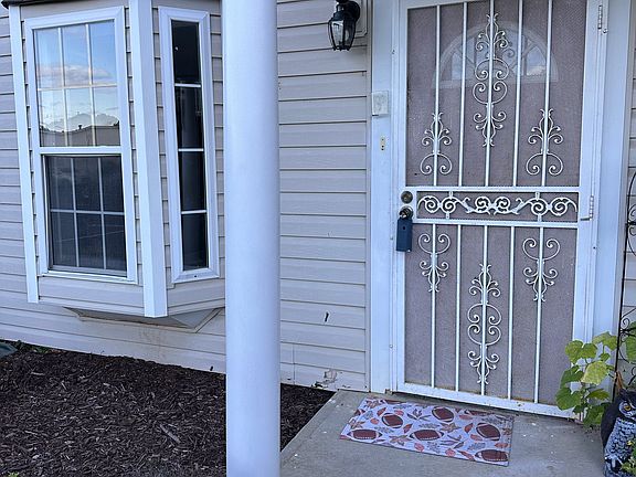 4th image of 1625 Conley Rd APT 82
