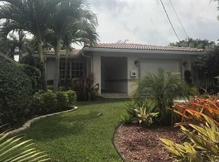 1386 NE 34th St, Oakland Park, FL 33334