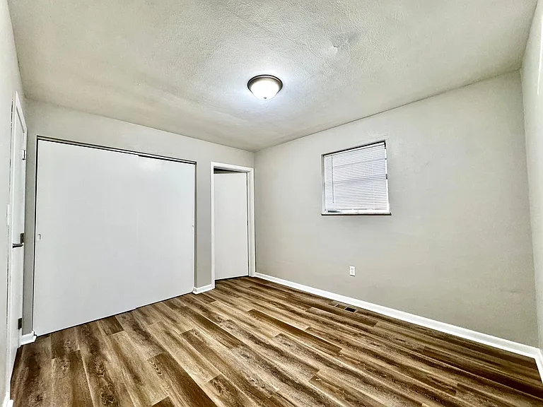 1274 Highland Ave (Dayton) — Photo 11