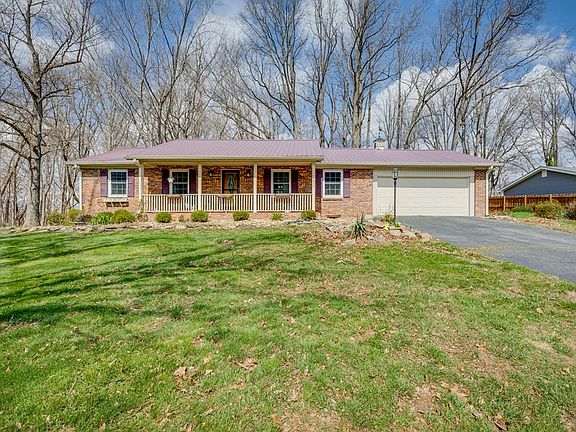 2nd image of 384 Scenic Dr