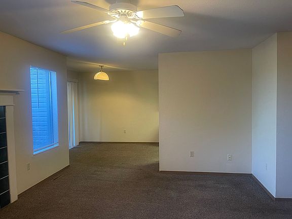 4th image of 1611-1627 W Woodland St #1611B