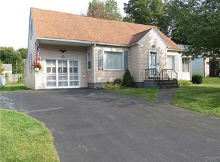 16 Leard Rd, New Hartford, NY 13413