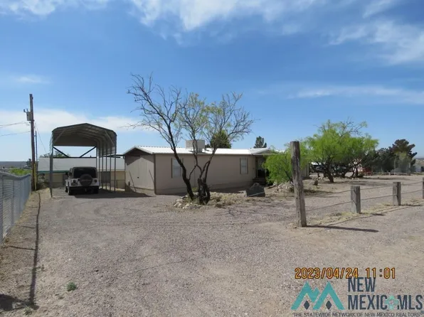 306 Trinity Ave, Elephant Butte, NM 87935