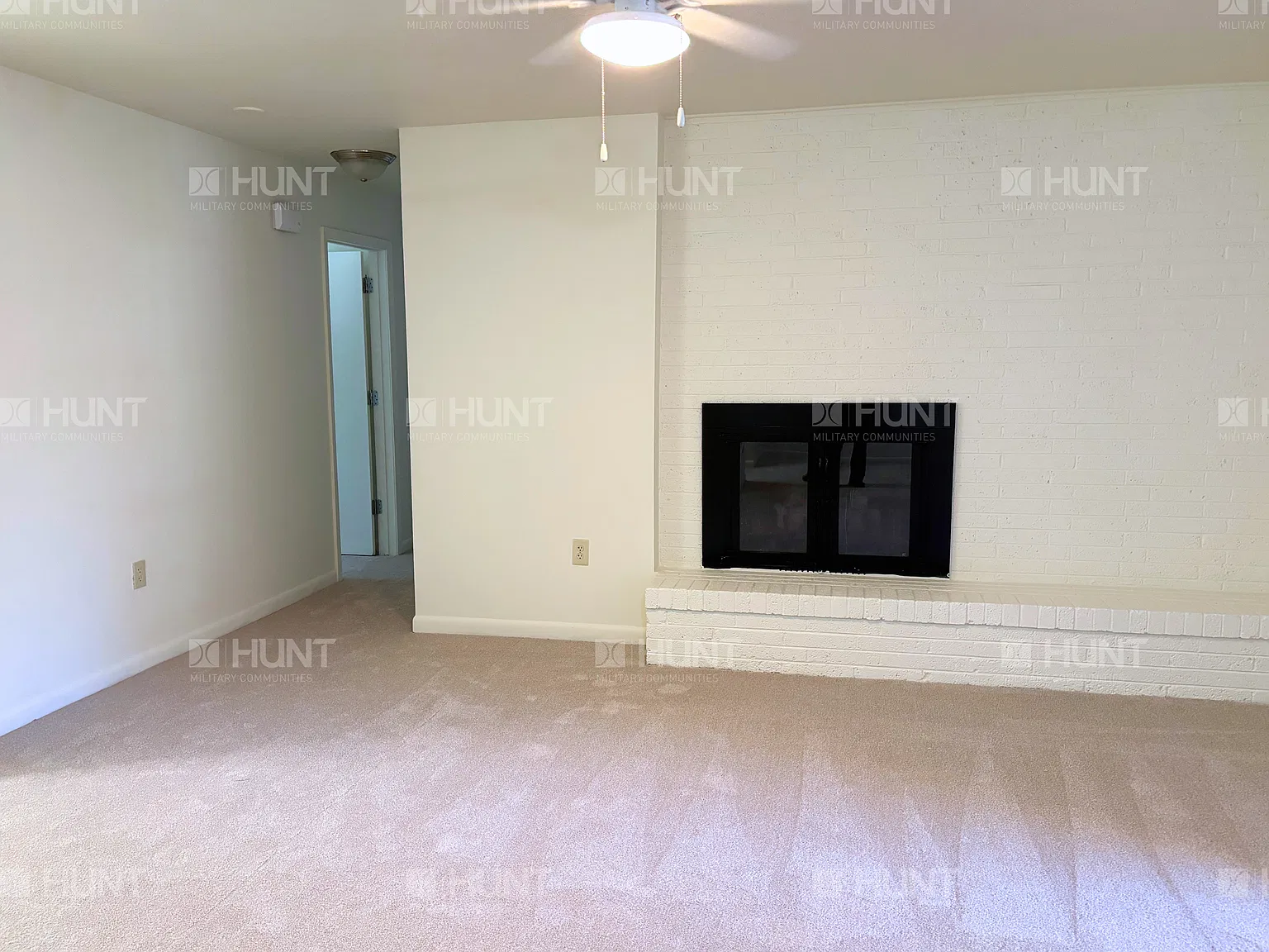 4 bed, 1647 sqft, $2,100 — Photo 2