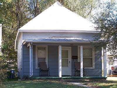 1st image of 417 Valley St